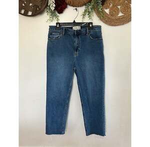 Abercrombie & Fitch Ultra High Rise Ankle Straight Jeans Raw Hem